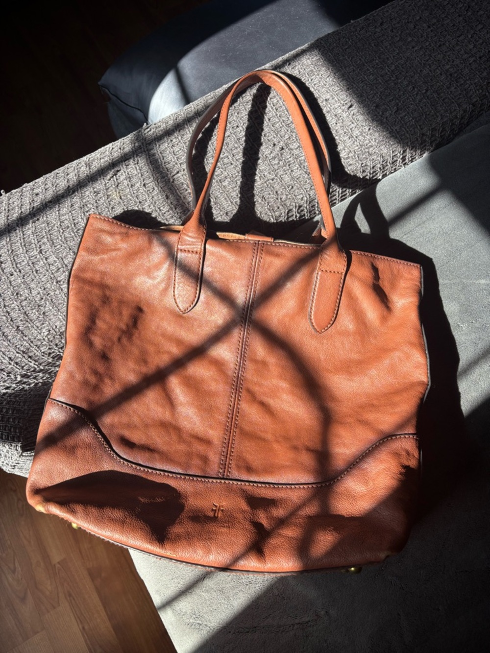 Frye Leather Ring Tote Bag Purse, Cognac, Genuine Leather - Picture 3 of 14
